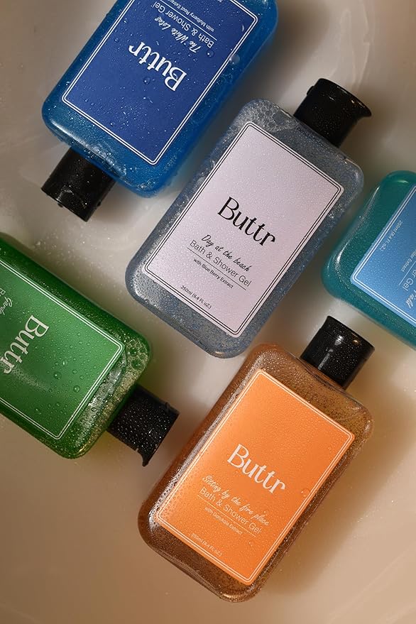 Buttr Lavender extract Shower Gel – 250ml | With Aloe Vera & Vitamin E for Hydrated, Radiant Skin | Body Wash and Shower Gel for Women and Men - 250ml | Soap-Free Bodywash